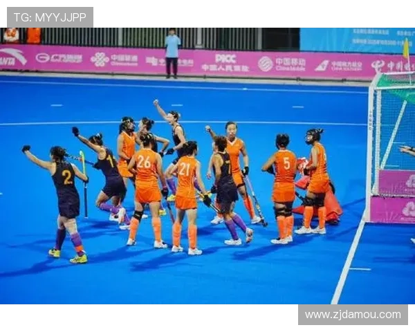 年度体坛风云赛事掀激情巨浪各队拼搏再现竞技巅峰荣耀时刻震撼全场