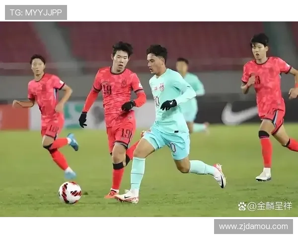 中国男足迎关键热身赛新帅战术调整引球迷与舆论广泛关注持续升温